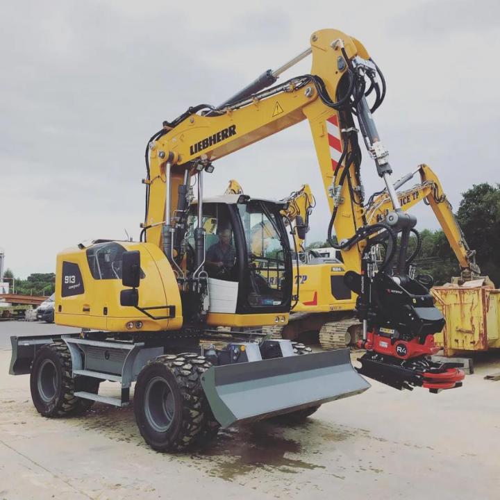 Installation de tiltrotateur Yerville